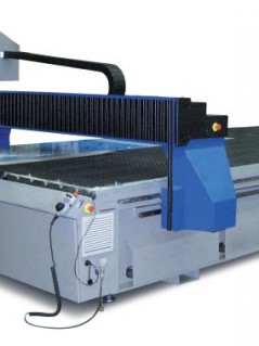 FRESATRICE serie MECABOND mod. MB-6025 CE - Velocita' massima: 60 mt/min.